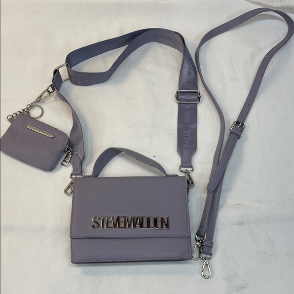 Steve Madden Handbags - Steve Madden Lavender Crossbody with Detachable Straps and Coin Pouch